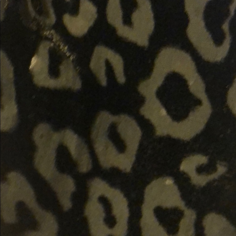 Leopard coach scarf - Picture 2 of 2